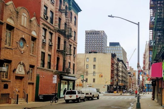 A History of Housing the Poor: A Walk of New York's Lower East Side
