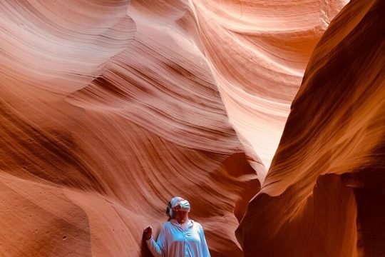 Private Antelope Canyon and Horseshoe Bend in Luxury Car Tour
