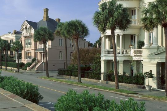 Charleston: A Walk Through Charleston History