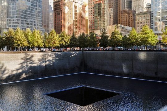 9/11 Memorial Tour with Skip-the-Line Museum Ticket