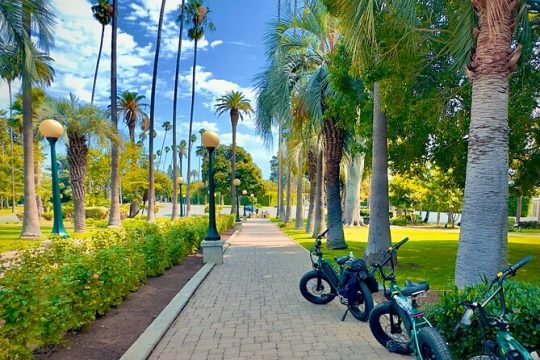E-Bike Tour to Beverly Hills and the Sunset Strip