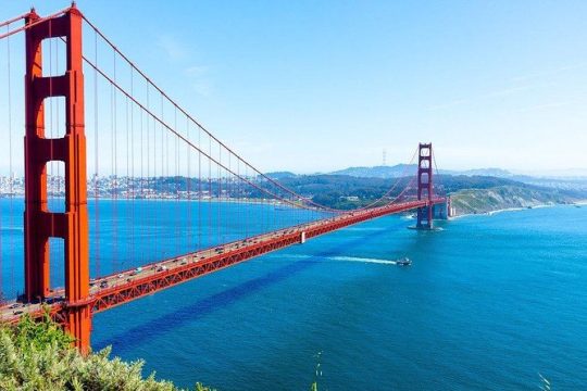 Private 4-hour city tour of San Francisco with driver/guide with Hotel Pick Up
