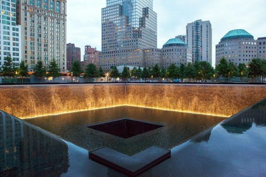 World Trade Center 911 and Ground Zero Walking Tour