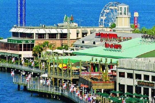 Kemah Waterfront Day Trip, Dining, Luxury Transport from Houston
