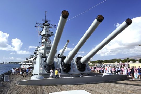 USS Missouri and USS Arizona Pearl Harbor Private Tour