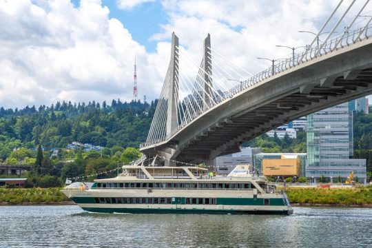 2-hour Lunch Cruise on Willamette River