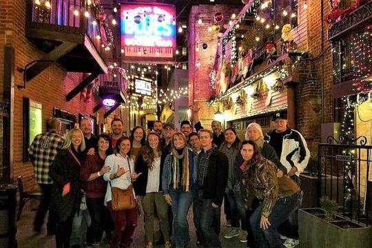 Nashville's Honky-Tonk Walking Sightseeing Pub Crawl