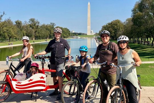 Private Family-Friendly DC Tour by Bike