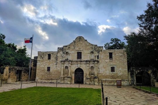 San Antonio Missions Tour with Hotel Pick Up