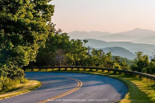 Explore The Blue Ridge Mountains: Private Day Trip from Asheville