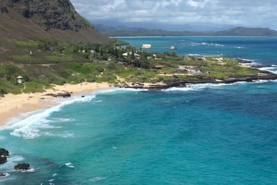 Explore O’ahu island with a friendly local in a small group