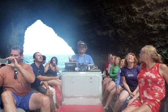 Kauai's Ultimate Na Pali Coast Zodiac Boat Snorkeling & Sea Cave Eco Tour