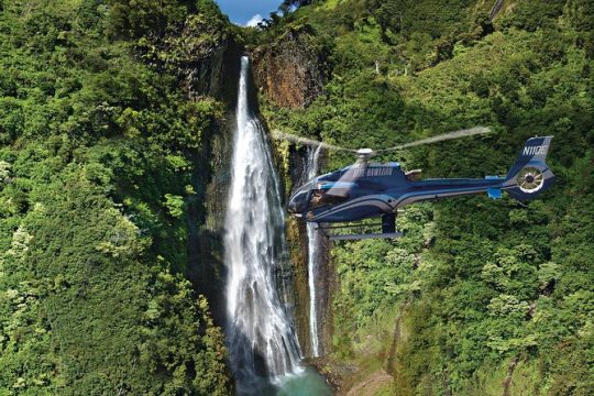 Day Trip from Oahu to Kauai: Movie Adventure & Helicopter Tour