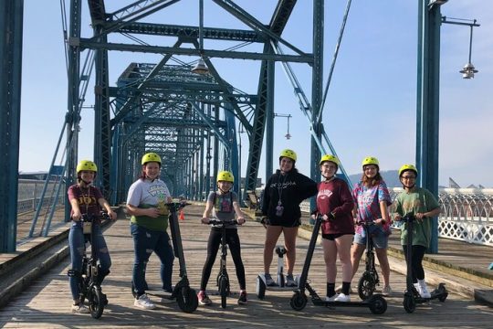 Scooter tour (a.k.a. "Little Vehicle") of Chattanooga in USA (1hr)