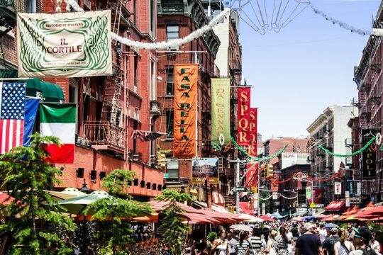 Private Tour Lower East Side, Chinatown and Little Italy in New York City