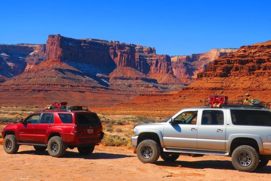 Arches National Park Backcountry Tour