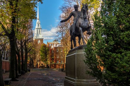 Entire Freedom Trail Walking Tour: Includes Bunker Hill and USS Constitution