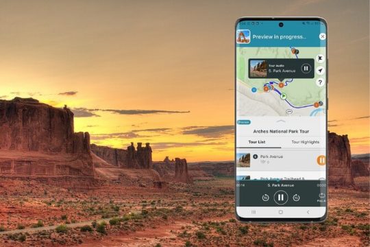 Full-Day Audio Driving Tour of Arches National Park