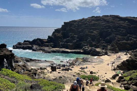 Oahu - Private Film Locations Tour with Guide