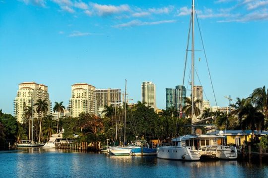 Fort Lauderdale Millionaire Homes Sightseeing Cruise on River