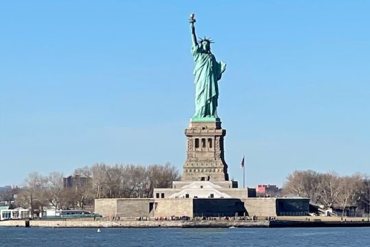 1. 6 hour Bus tour and 1 hour Boat Ride by the Statue of Liberty