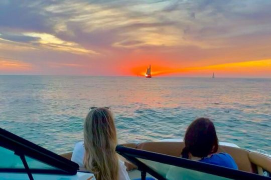 Private 2 Hours Sunset Cruise Tour in USA
