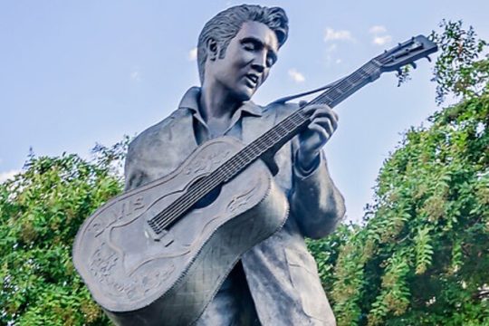 Elvis Unleashed: Private Memphis Walking Tour