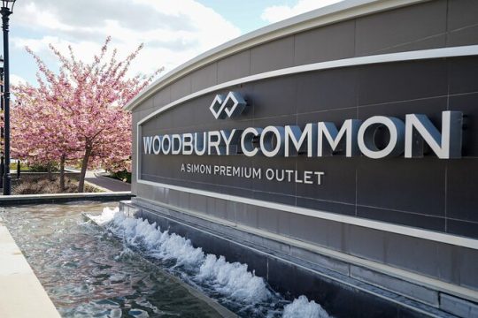 Woodbury Common Premium Outlets Shopping Tour from Midtown