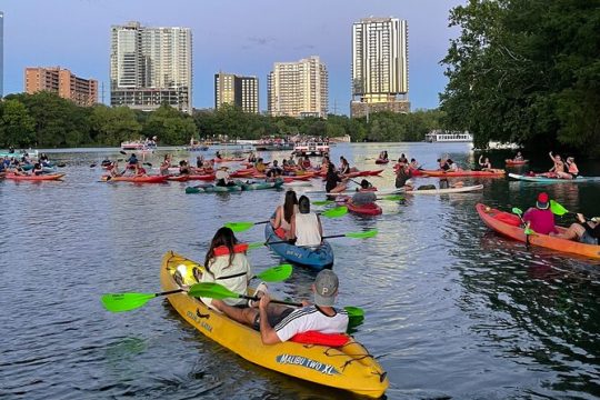 Downtown Austin Sunset Kayak Tour with 1.5 Million Bats