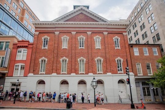 Lincoln Assassination Tour with Fords Theatre and Petersen House