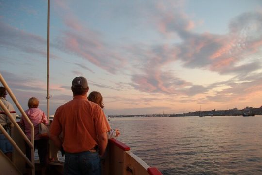 Sunset Lighthouse Cruise Tour from Casco Bay