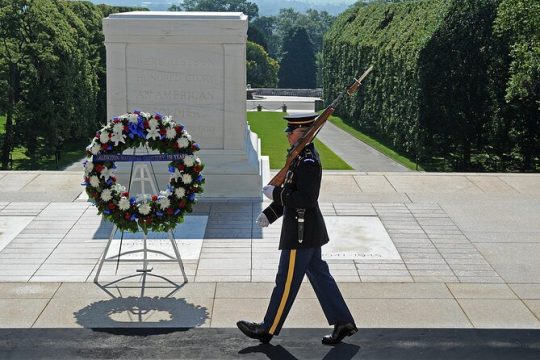 Arlington Cementary and Guard Ceremony with Iowa Jima Memorial