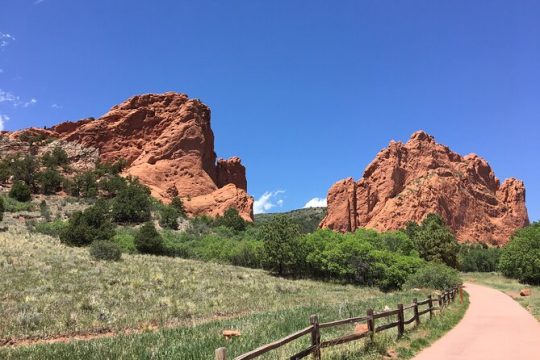 E-Bike Guided Tour in Garden of the Gods Manitou Springs, CO